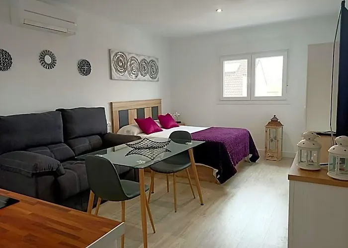 Apartamentos NayDa studio 1